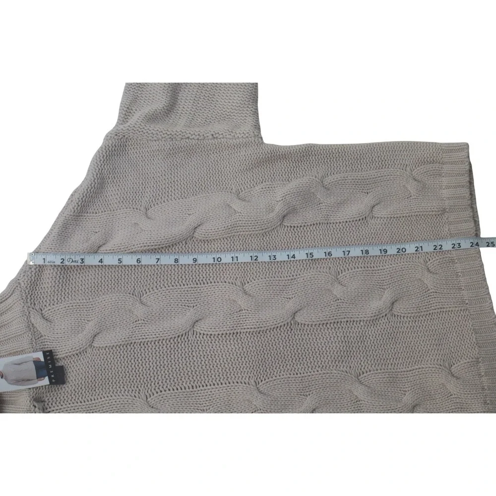 Premise cable knit